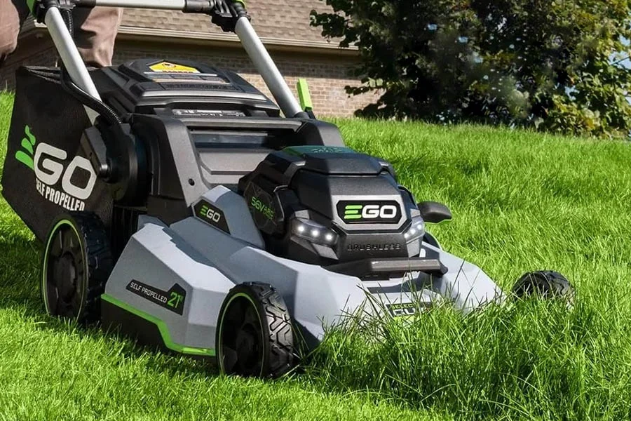 electric battery lawnmower