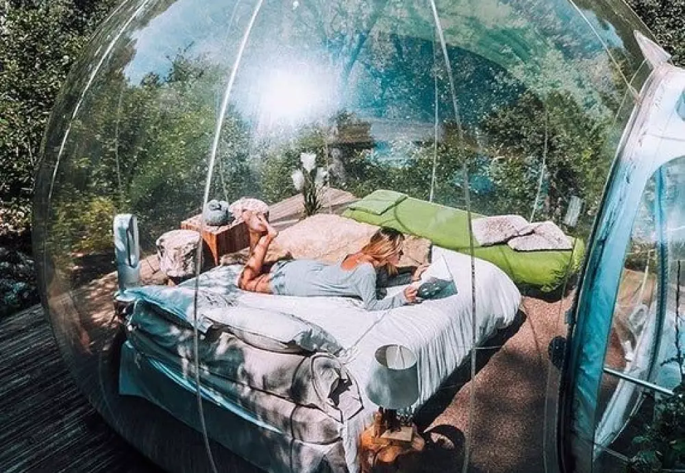 small inflatable bubble tent